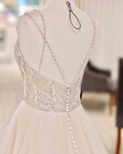 Schöne Brautkleider A Linie | Hochzeitskleider Glitzer
