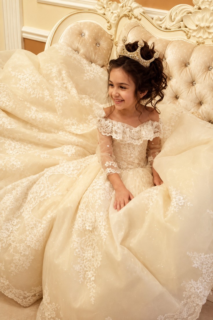 Günstige Blumenmädchenkleider Online Blumenkinder Kleider Hochzeit Mit Spitze