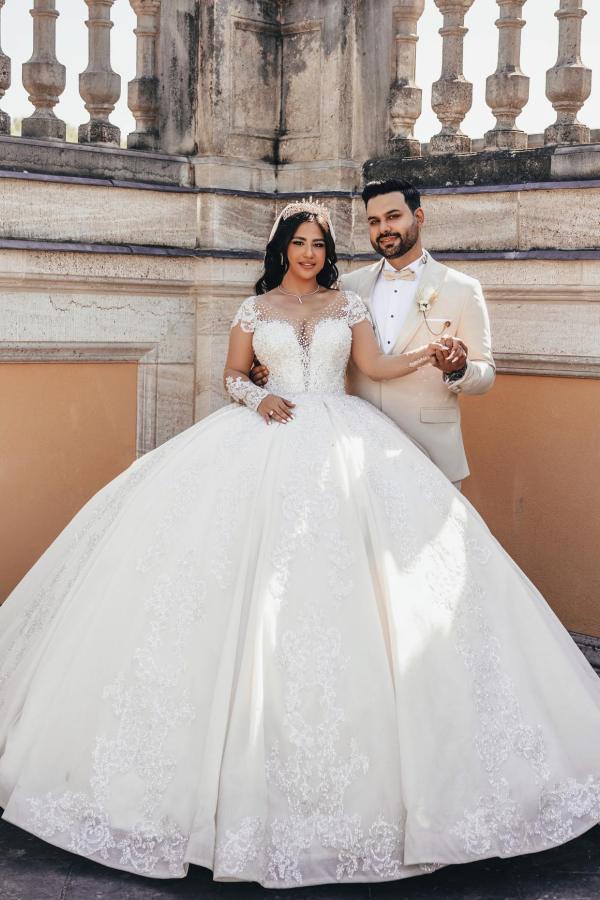 Prinzessin Hochzeitskleid mit Spitze | Brautkleider mit Ärmel