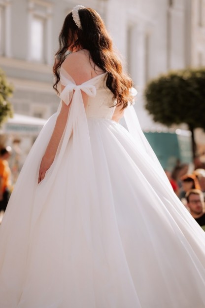 Elegante Hochzeitskleider A Linie Schlicht Brautkleider Große Größe-babyonlinedressde