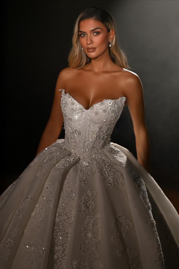 Vintage Hochzeitskleider Prinzessin Satin Brautkleider mit Spitze