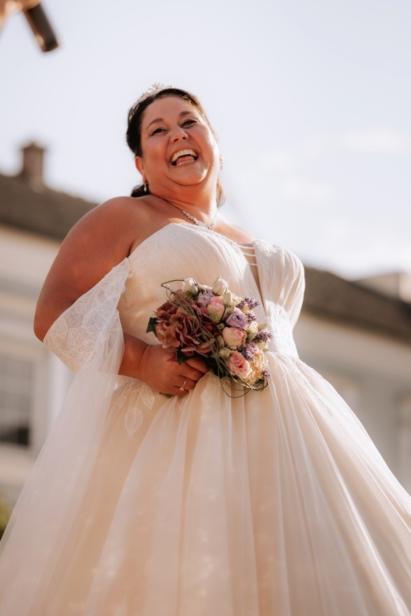 Ausgefallene Hochzeitskleider Große Größe A Linie Hochzeitskleider mit Spitze-babyonlinedressde