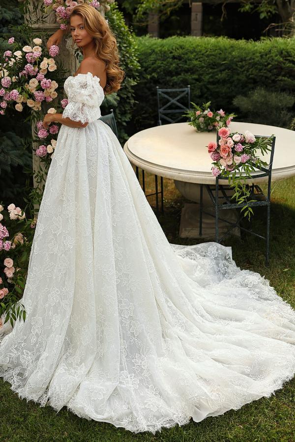 Romantic Hochzeitskleider A Linie Spitze Brautkleider Brautmoden Online-babyonlinedressde