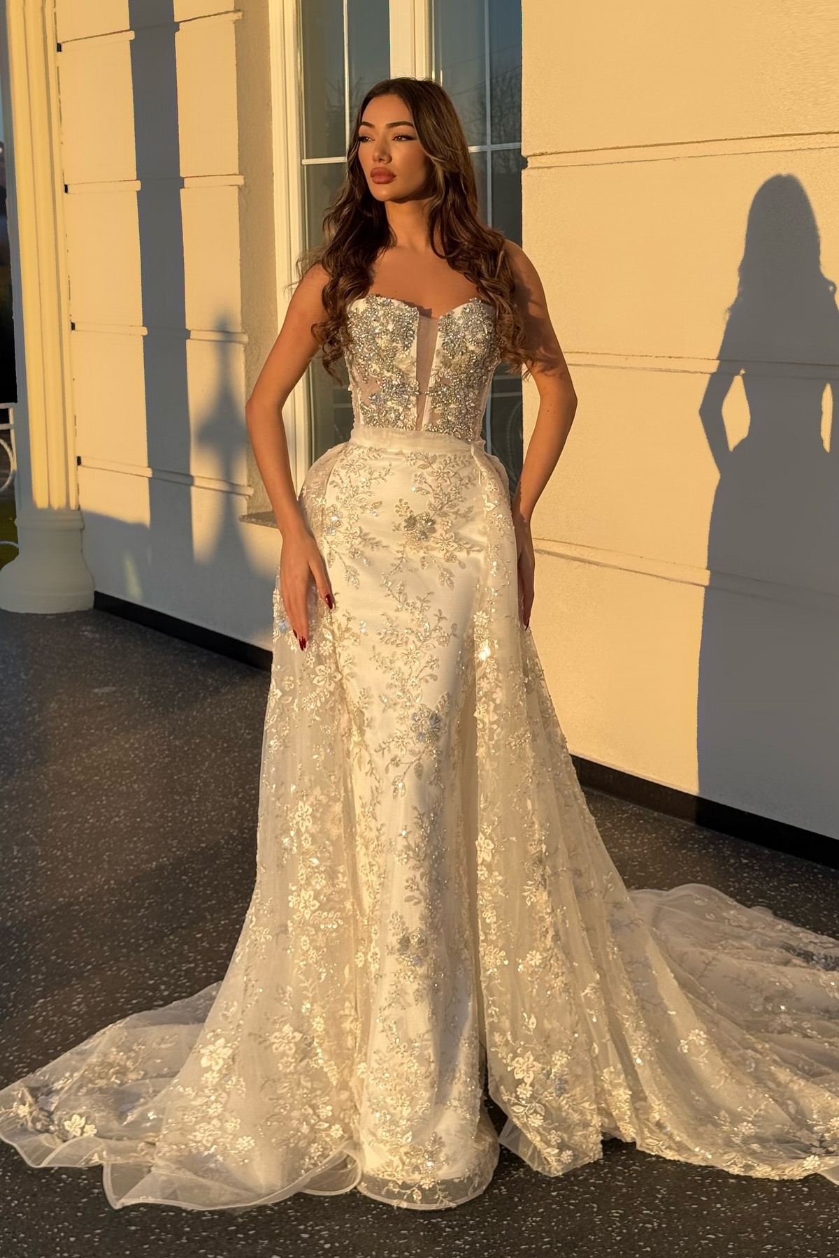 Extravagante Hochzeitskleider A Linie Spitze Brautkleider mit Glitzer