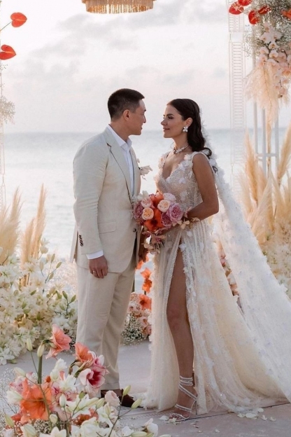 Boho Hochzeitskleider A Linie Spitze Brautkleider mit Glitzer-babyonlinedressde