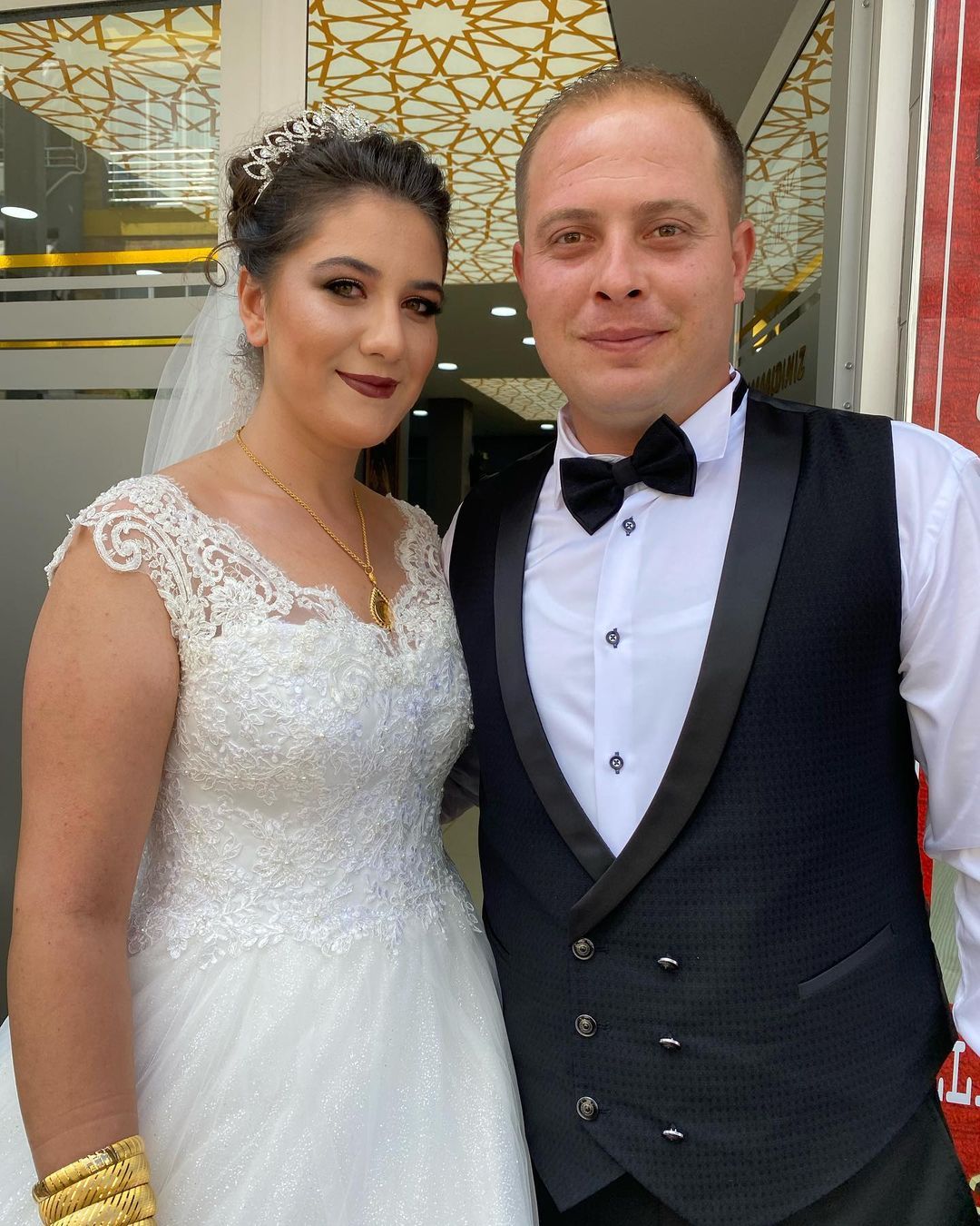 Schlichte Hochzeitskleider A Linie | Brautkleider mit Spitze-babyonlinedressde