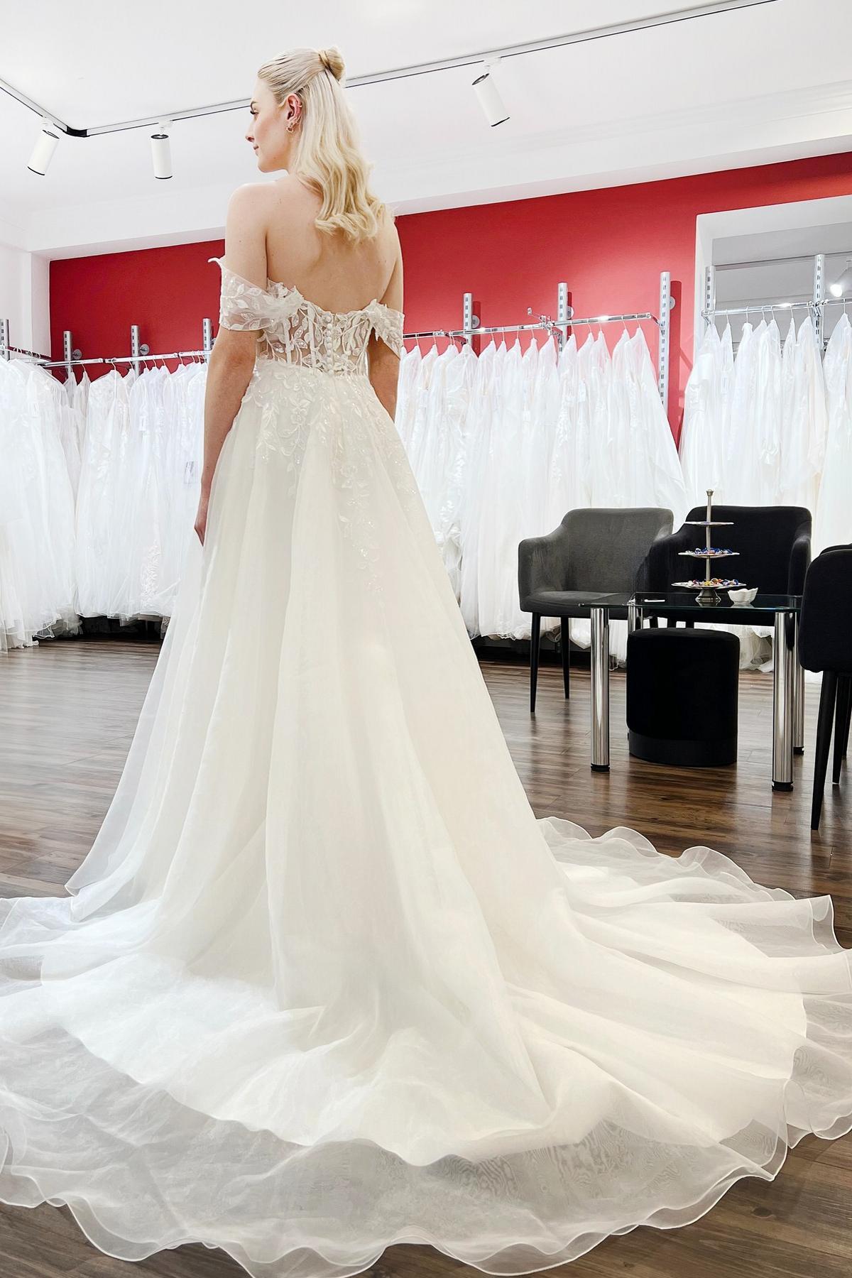 Elegante Brautkleider A Linie Tüll Hochzeitskleider mit Spitze