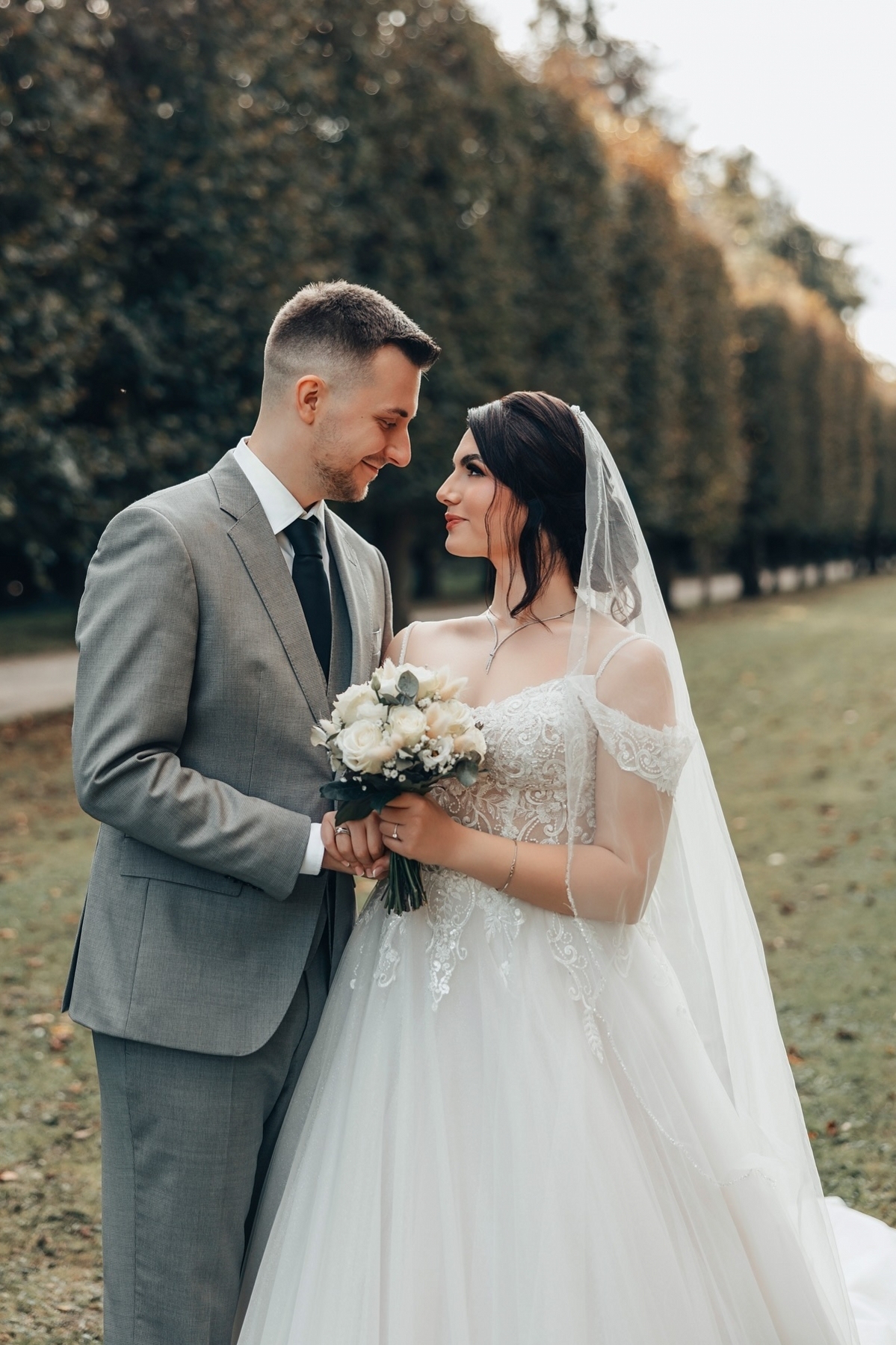 Günstige Hochzeitskleider A Linie Spitze Brautkleider Aus Tüll