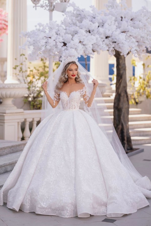 Designer Hochzeitskleider Spitze Prinzessin mit Ärmel Brautkleider Online