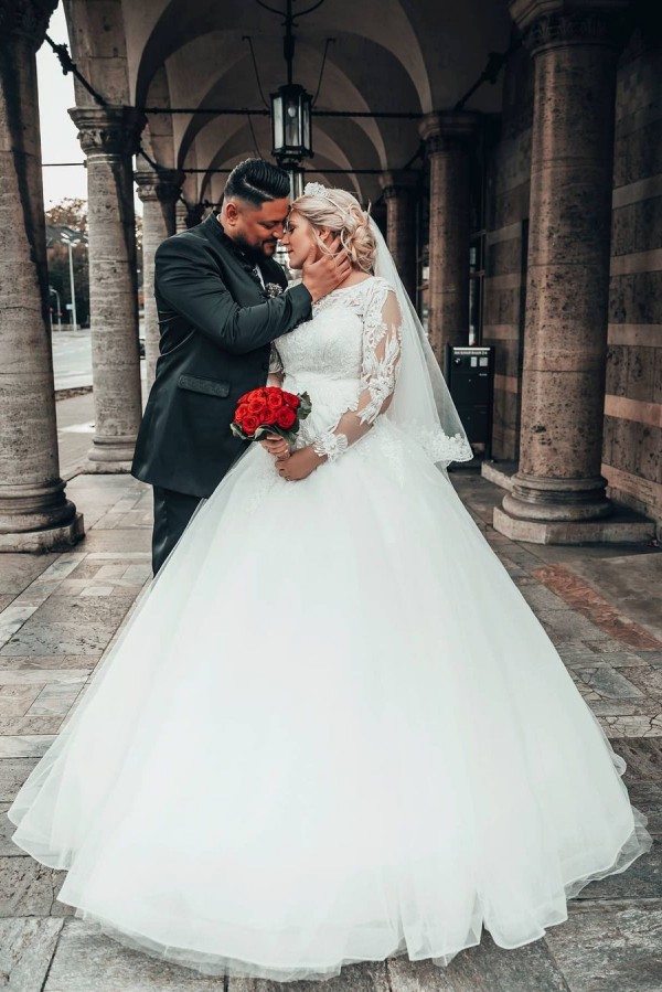 Prinzessin Brautkleider mit Ärmel | Hochzeitskleider Online Kaufen