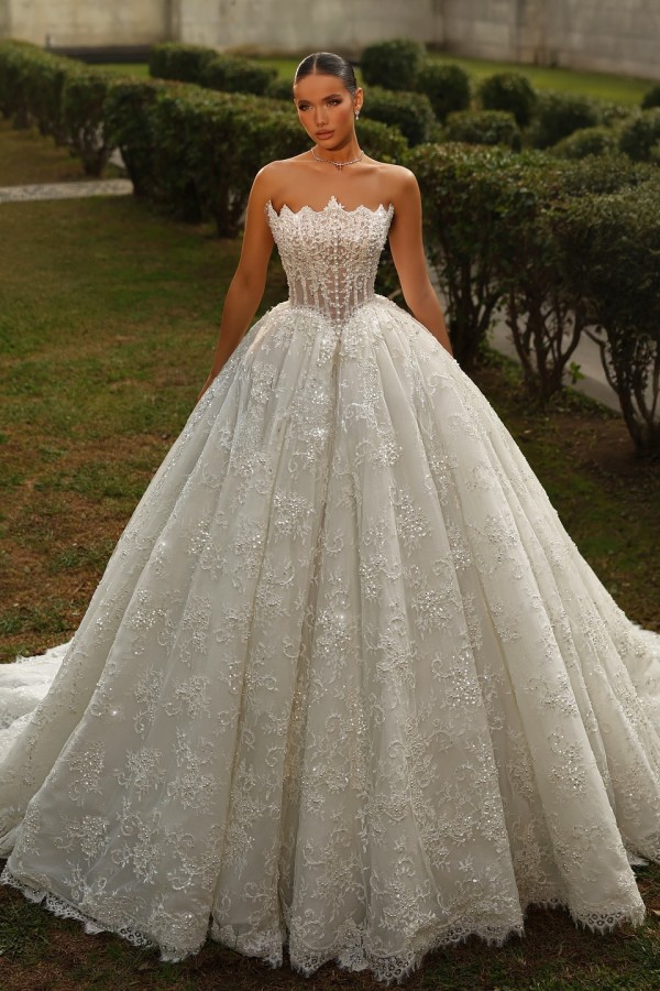 Extravagante Hochzeitskleider A Linie Spitze Brautkleider Günstig