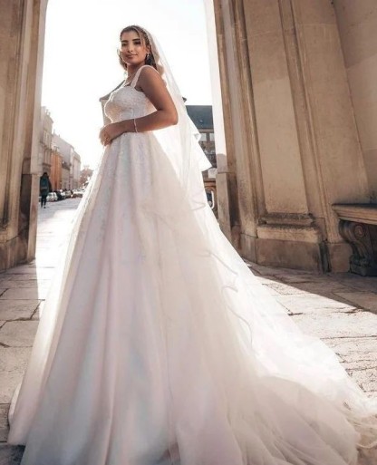 Designer Brautkleider A Linie | Hochzeitskleider mit Spitze Günstig