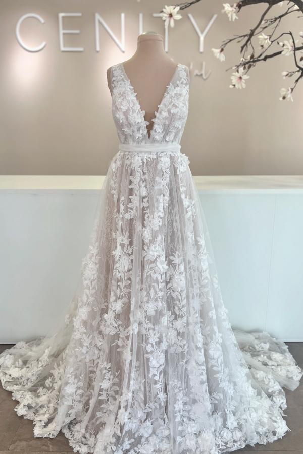 Designer Hochzeitskleider V Ausschnitt Brautkleid A Linie Spitze