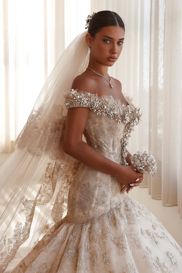 Extravagante Hochzeitskleider Spitze Meerjungfrau Stil Brautkleider Mit Glitzer-babyonlinedressde