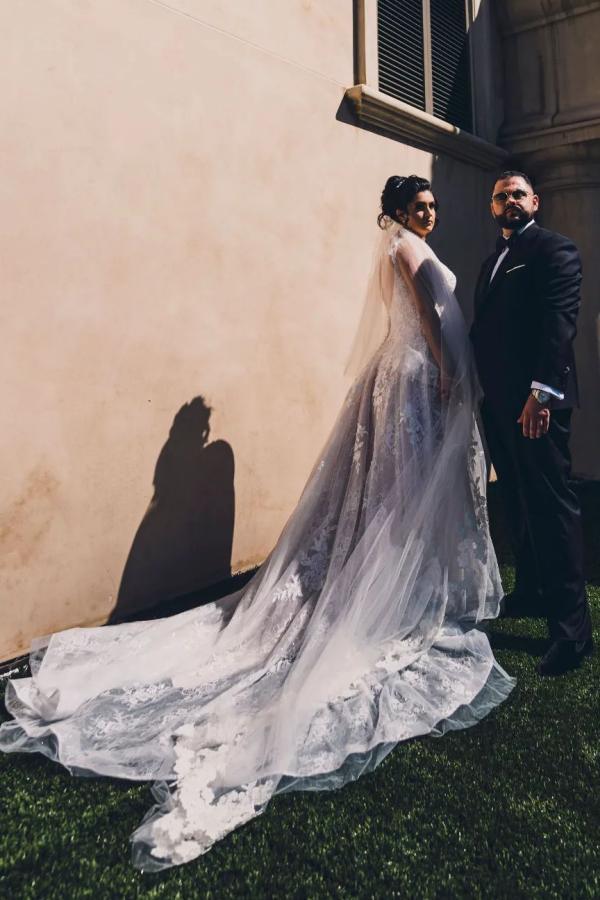 Moderne Hochzeitskleider Online | Brautkleider A Linie Spitze