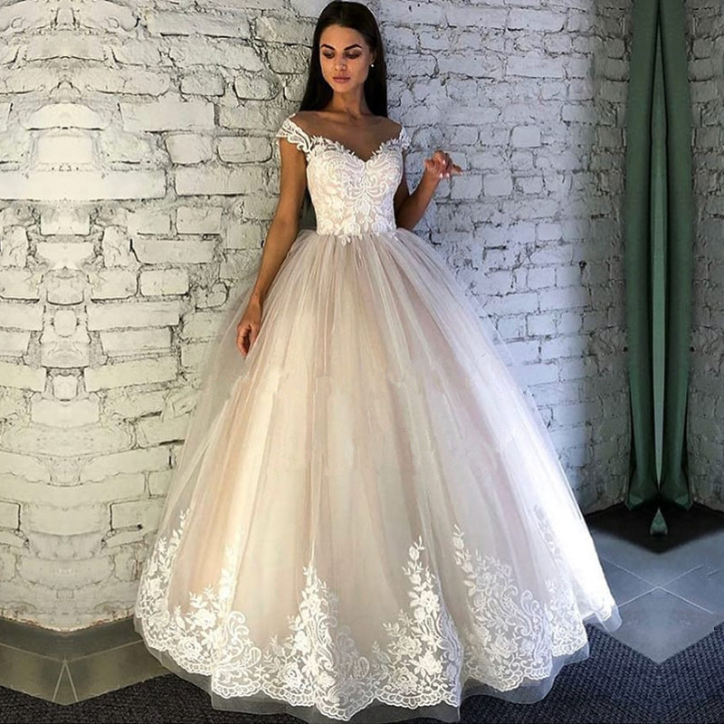 Designer Brautkleider Prinzessin | Hochzeitskleider mit Spitze Online
