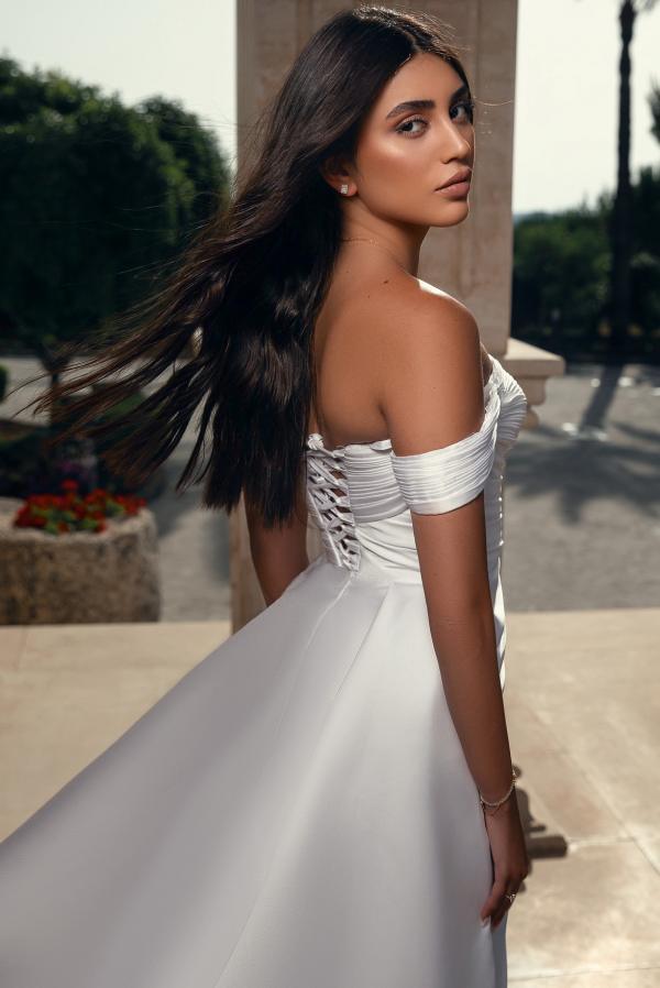 Weiße Hochzeitskleider Meerjungfrau Brautkleid Schlicht mit Spitze