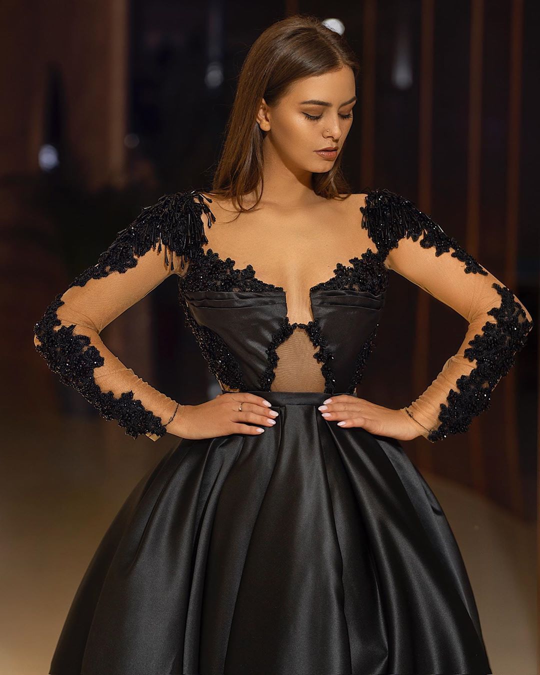 Elegante Abendkleider Lang Schwarz | Abendmoden mit Ärmel