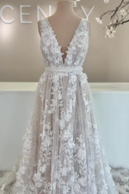 Designer Hochzeitskleider V Ausschnitt Brautkleid A Linie Spitze