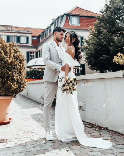 Schlichte Brautkleider Satin | Hochzeitskleider Günstig