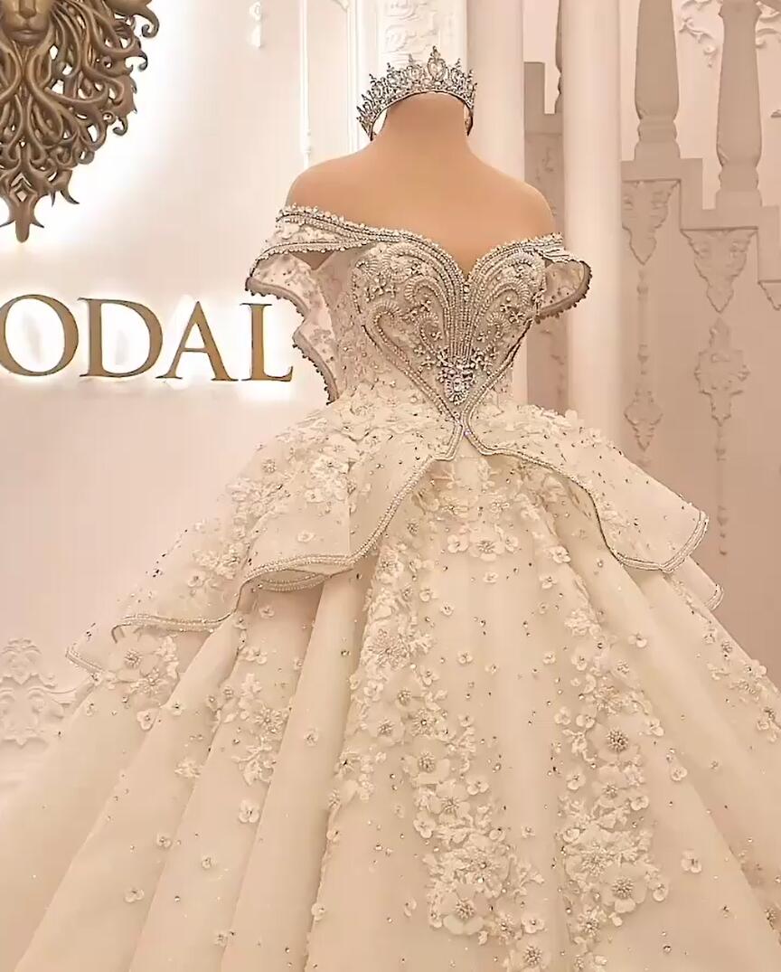 Extravagante Brautkleider | Prinzessinnen Brautkleider Mit Spitze