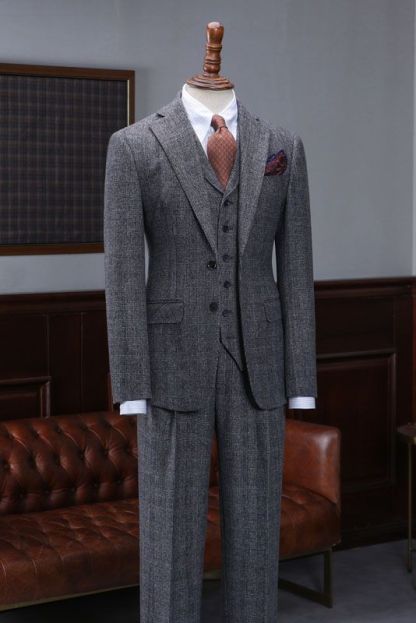 Alvin Trendy Dark Gray Plaid 3 Pieces Business Suit For Men-babyonlinedressde