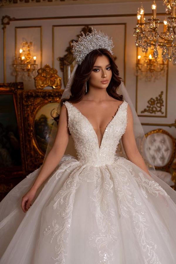 Designer Brautkleid V Ausschnitt | Hochzeitskleider A Linie Spitze