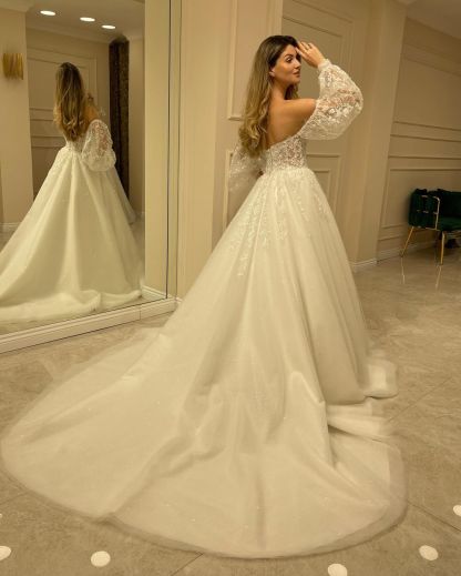 Schöne Hochzeitskleider A Linie | Brautkleider mit Spitze