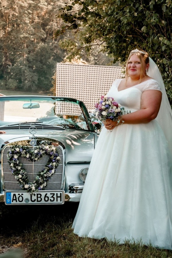 Ausgefallen Hochzeitskleider Mit Glitzer Brautkleider Große Größe-babyonlinedressde