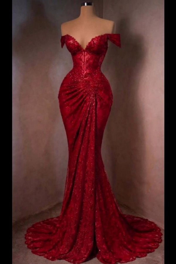 Sexy Abendkleid Lang Rot Spitze Ballkleider Meerjungfrau