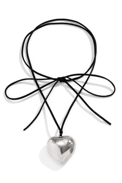 Alloy Heart Pendant Decor String Tied Up Necklace