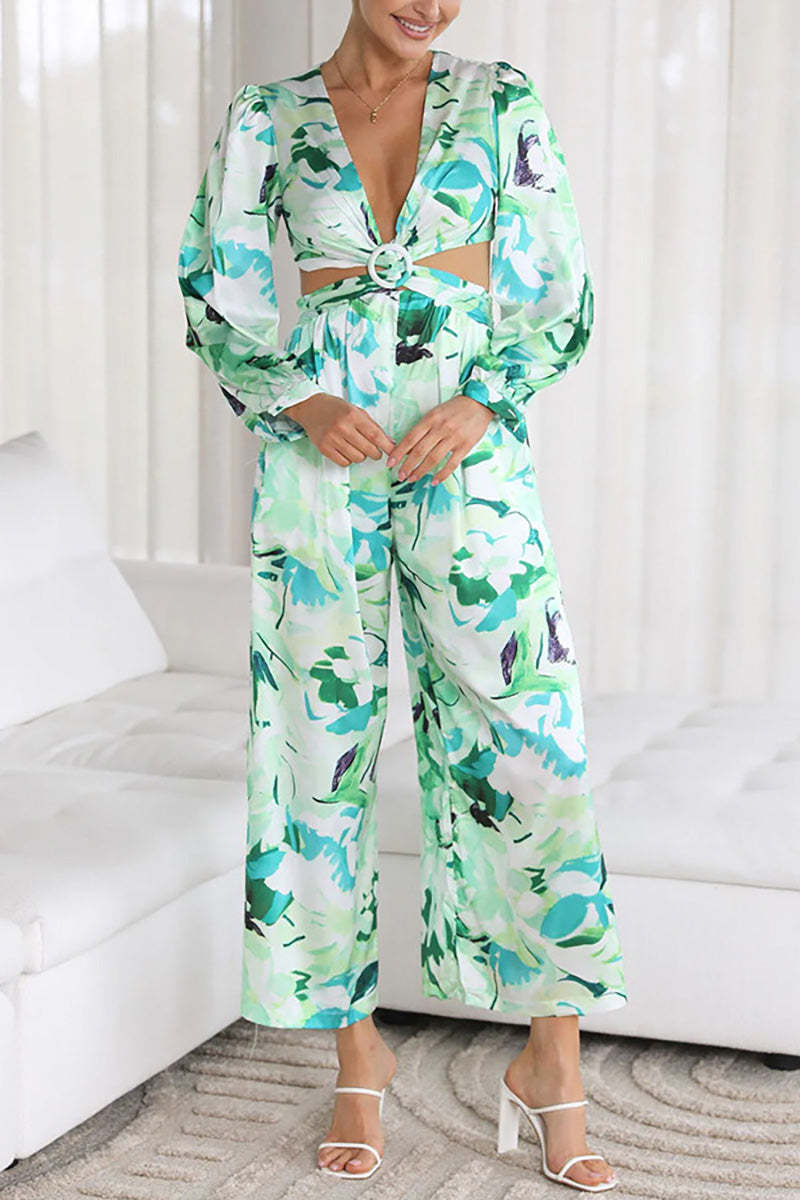 Floral Print Deep V Neck Cutout Flare Long Sleeve Ring Decor Wide Leg Vacation Jumpsuit