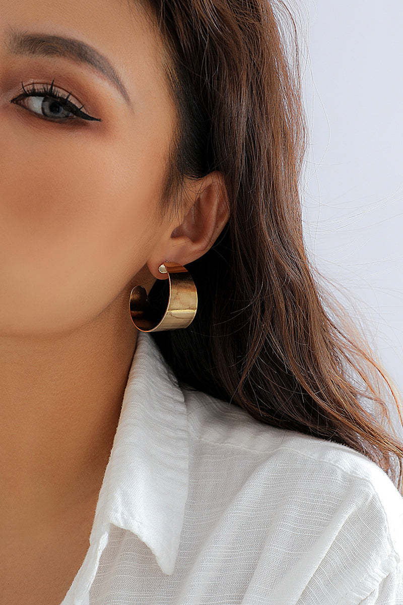 Fashionable Alloy Punk Style Dangle Earrings-Gold1