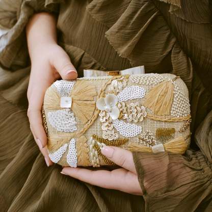 Daisy Clutch Natural Multi Beaded