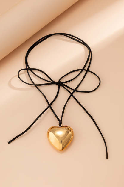 Alloy Heart Pendant Decor String Tied Up Necklace