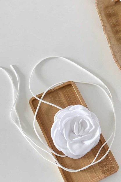 Tied Up Satin 3D Flower Decor Necklace