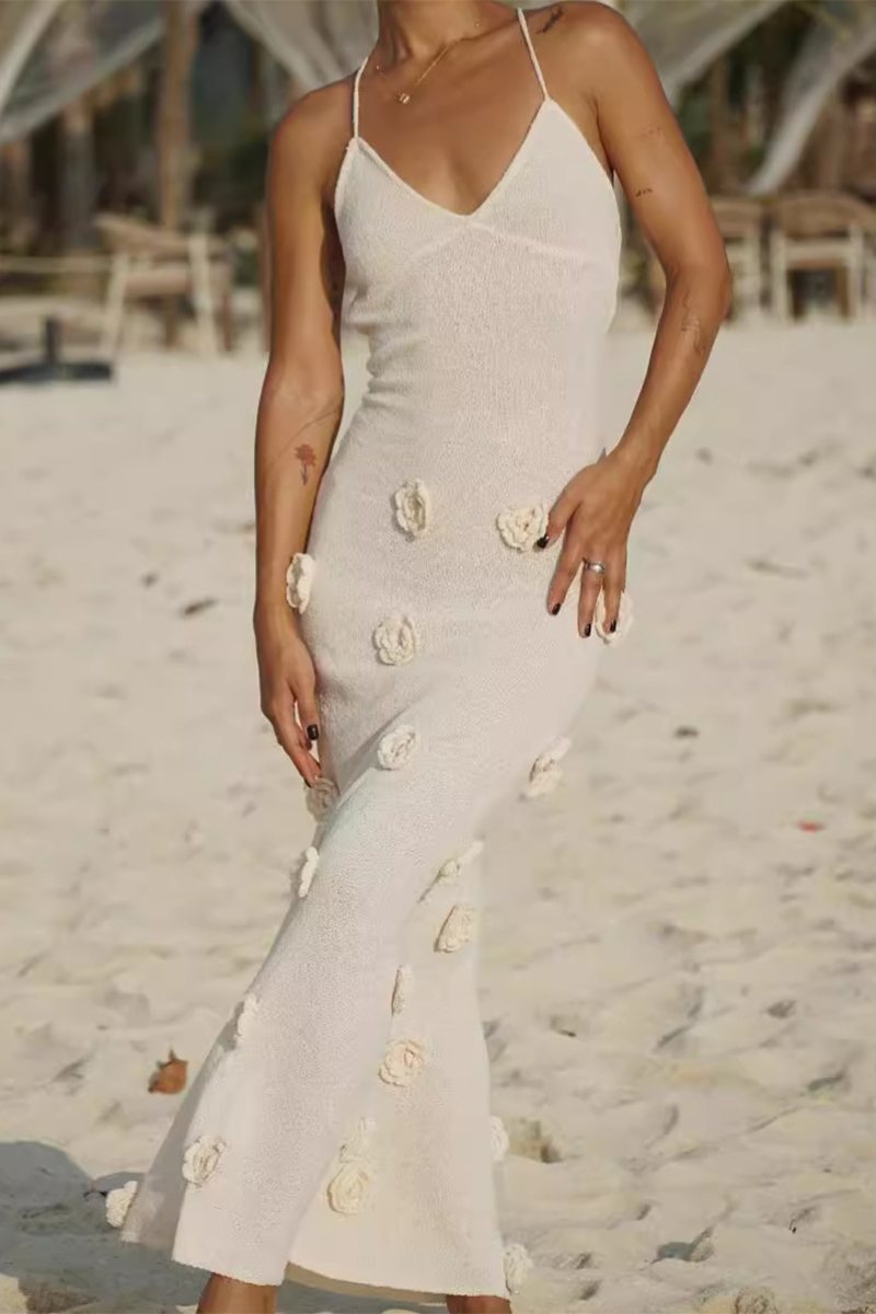 3D Flower Decor Knit Slim Fit Backless Spaghetti Strap Maxi Dresses-White