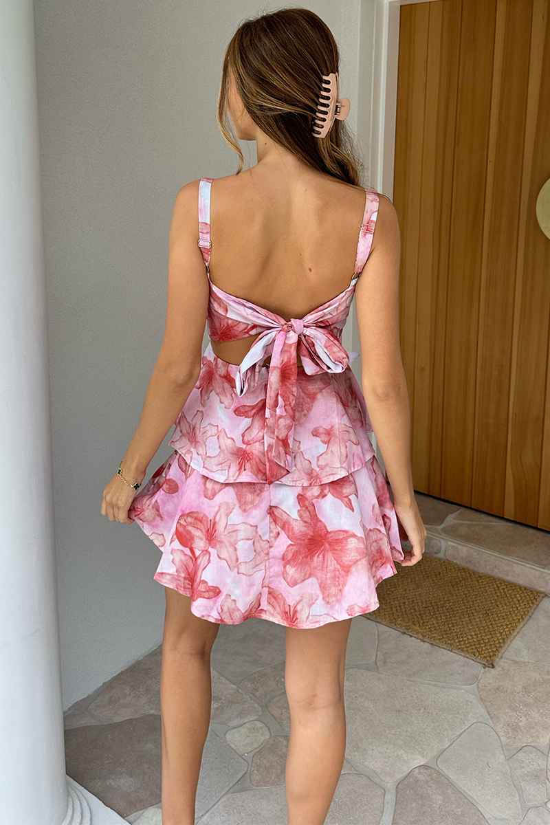 Floral Print Boat Neck Tie Up Backless Tiered Hem Slip Mini Dresses-Pink