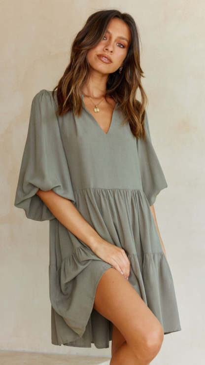 Relaxed Fit Flowy Ｍini Dress