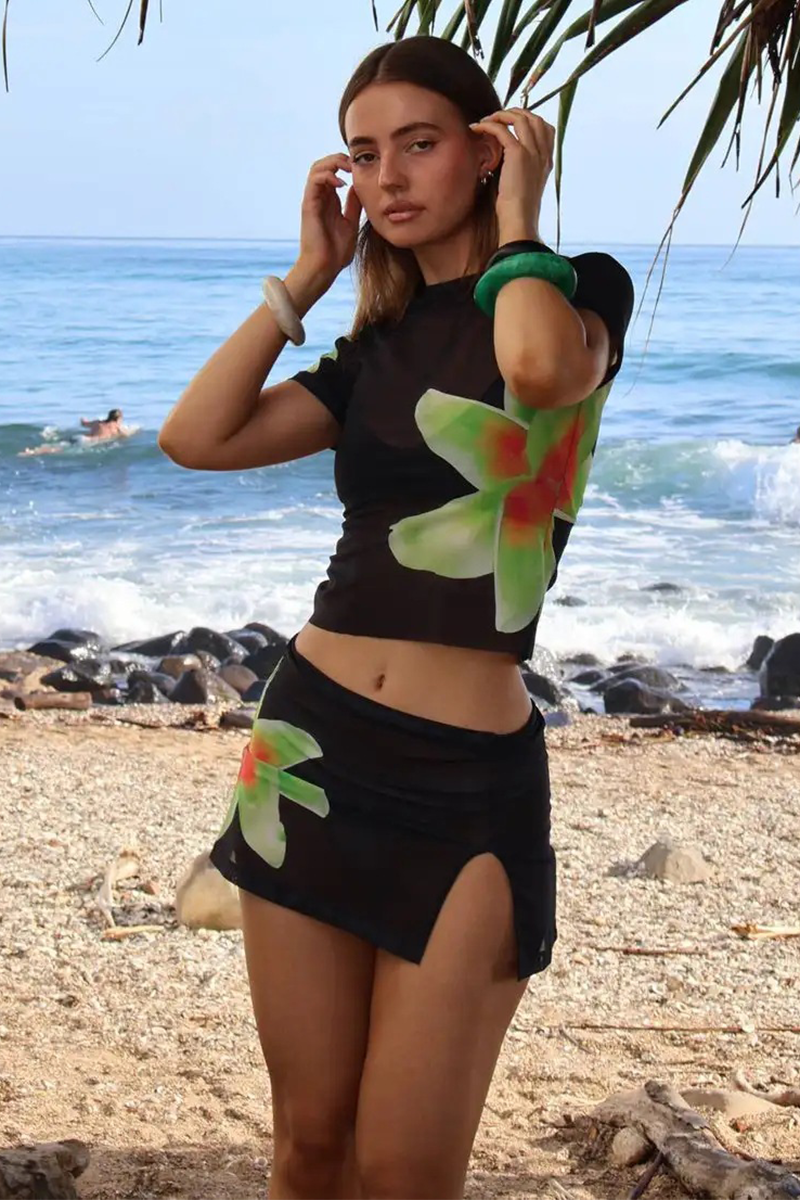 Floral Print Short Sleeve Crop Top Slit Mini Skirt Matching Set-Black