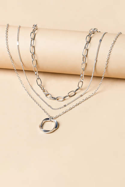 Mobius Strip Pendants Alloy Layered Necklace-Gold