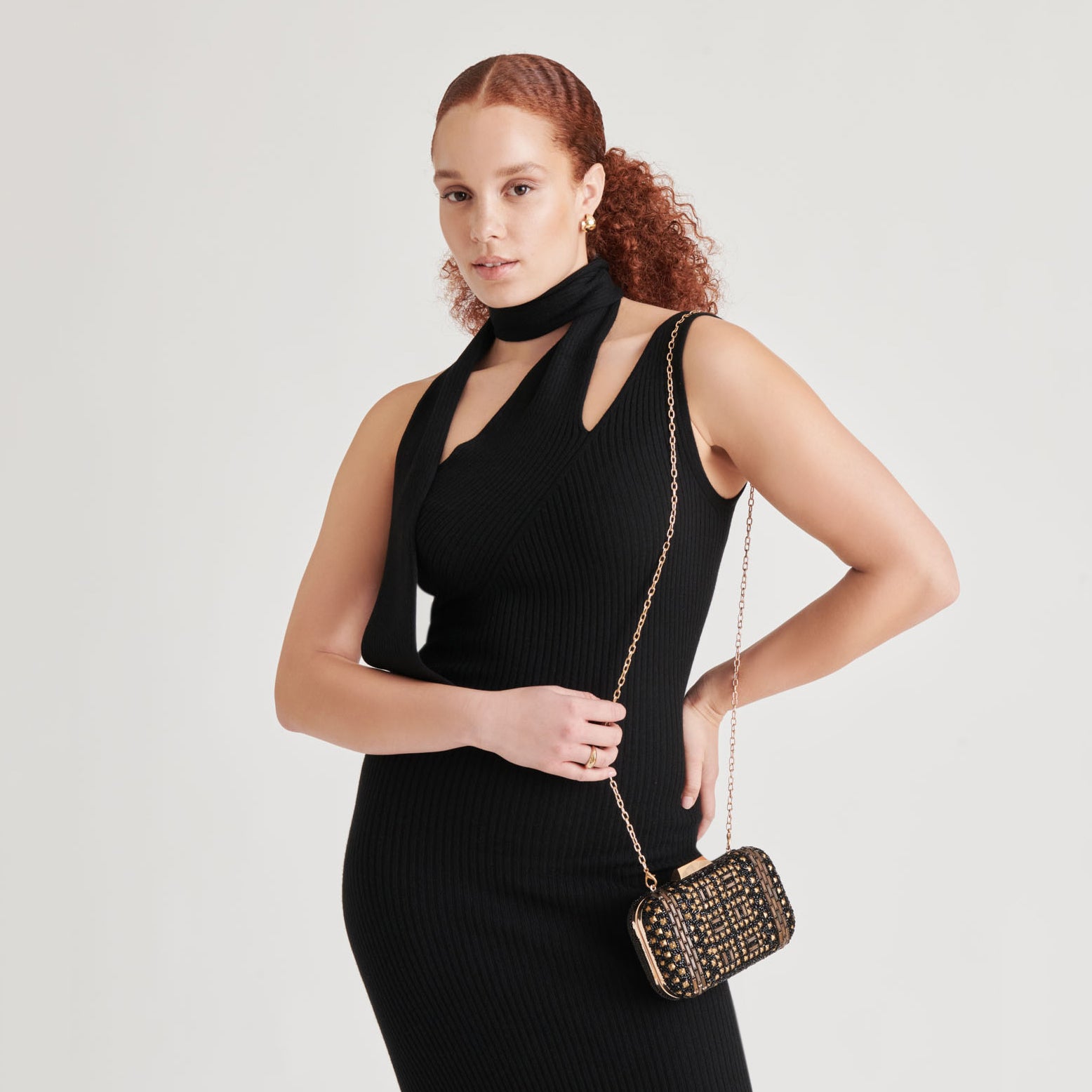 Daisy Clutch Black Gold Beaded