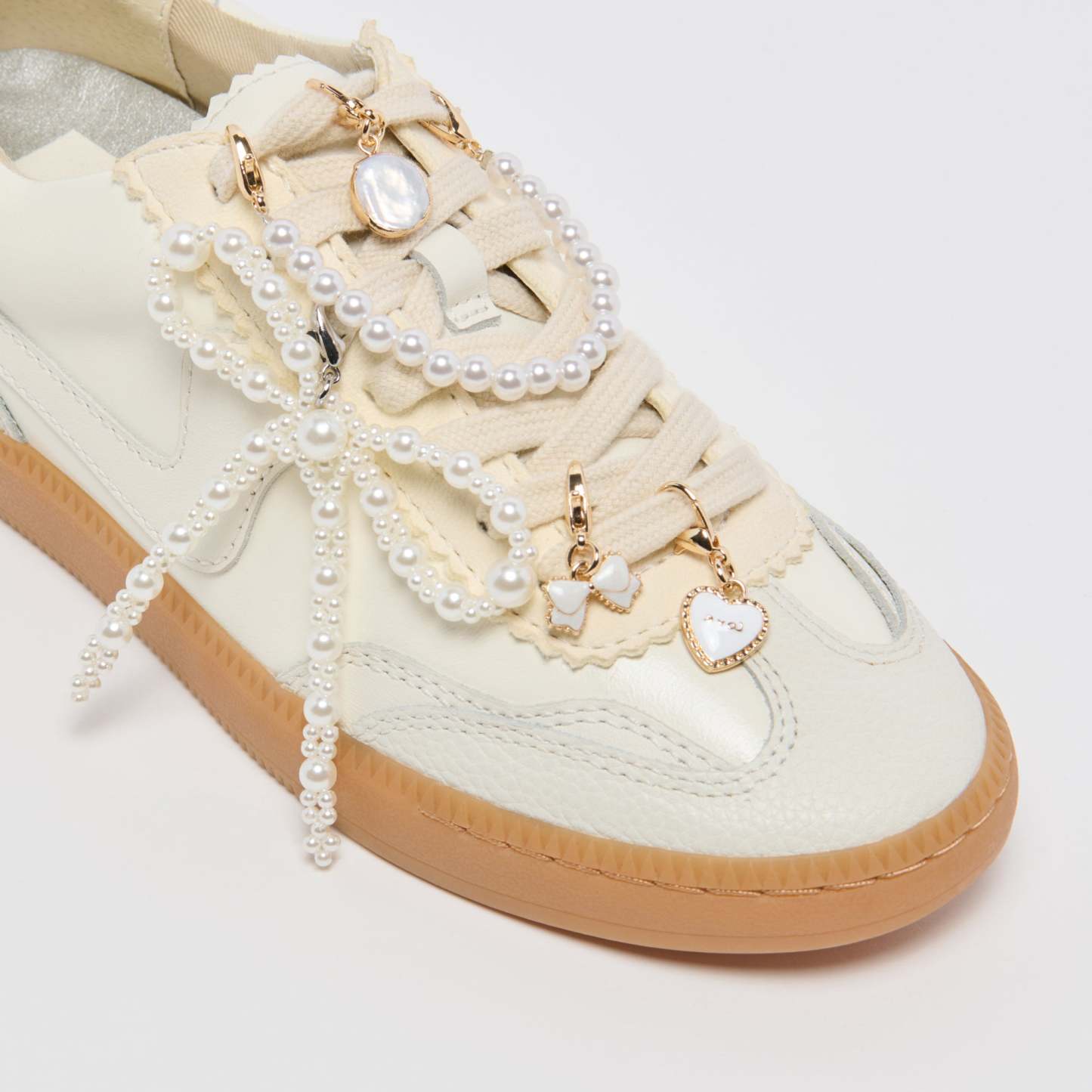 Notice Sneakers White + Pearl Charm Bundle