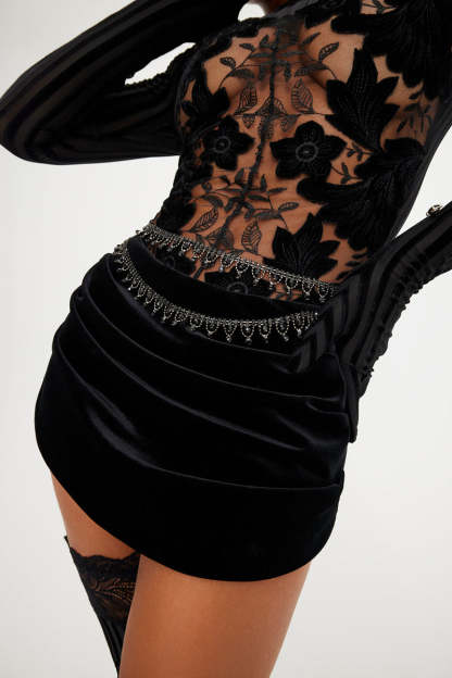 See-Through Mesh Jacquard Striped Long Sleeve Pleated Mini Dresses-Black