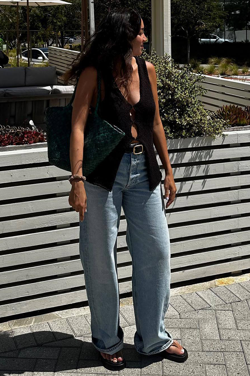 V Neck Cutout Solid Color Front Slit Knit Tank Top-White