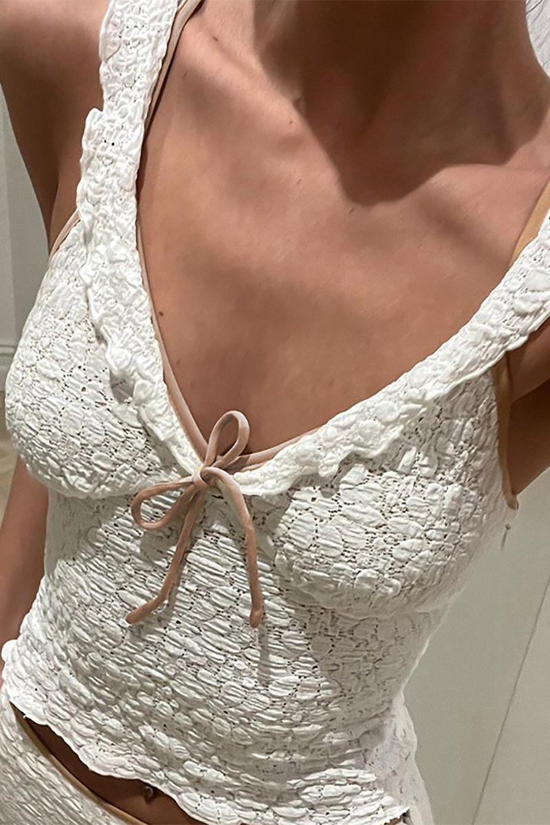 V Neck Contrast Binding Tie Up Textured Lace Sleeveless Crop Top-White