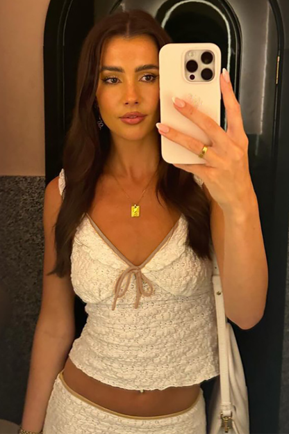 V Neck Contrast Binding Tie Up Textured Lace Sleeveless Crop Top-White