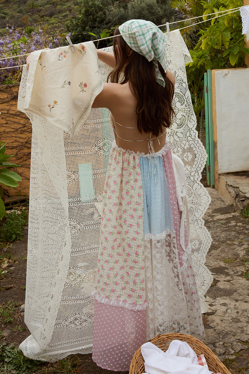 Mixed Prints Patchworks Halter Open Back Maxi Dresses-Pink Pre Order