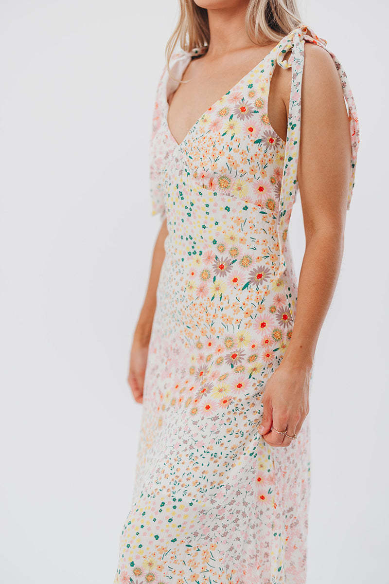 Floral Print V Neck Tied Up Sleeveless Midi Dresses-Beige Pre Order