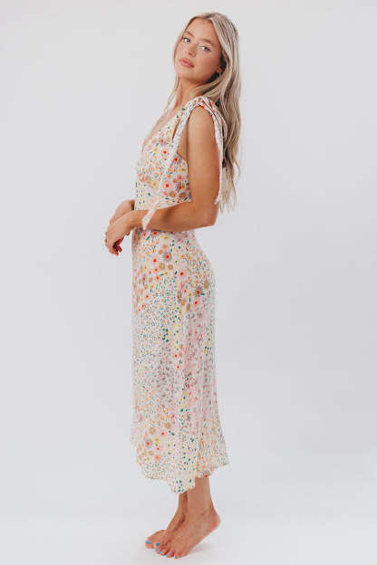 Floral Print V Neck Tied Up Sleeveless Midi Dresses-Beige Pre Order